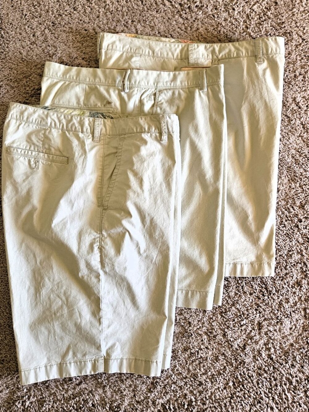 LOT of 3 Tommy Bahama Mens Shorts Size 36 Cotton, Tencel, Spandex. EXCELLENT